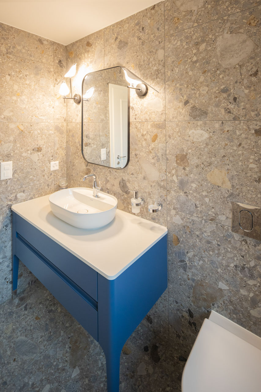 Transformation et surélévation d’une habitation.
