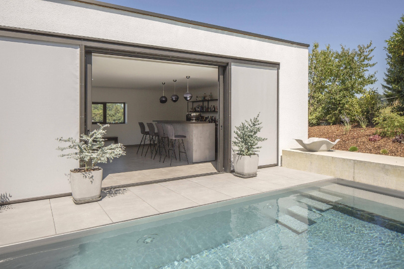 Pavillon d’été et sa piscine